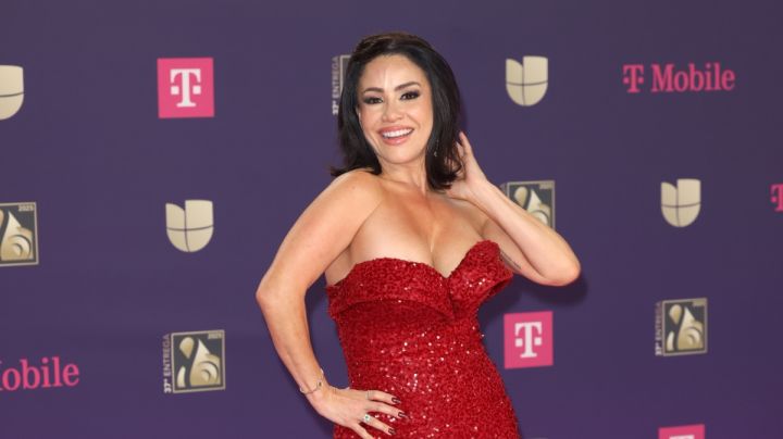 Carolina Sandoval releva la razón detrás de su adelgazamiento y sus seguidores la critican.