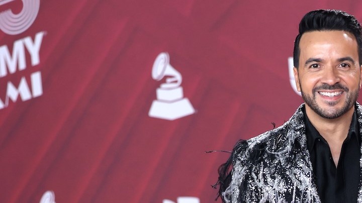 Luis Fonsi y Agueda López