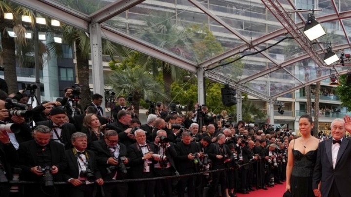 Inició el Festival de Cannes 2025 con un resplandor en la alfombra roja.