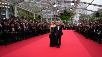 Inició el Festival de Cannes 2025 con un resplandor en la alfombra roja.