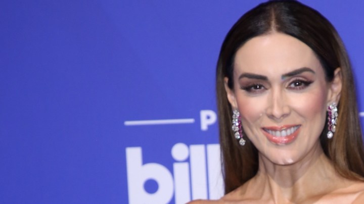Jacky Bracamontes informa el horario que tendrá "Miss Universe Latina".