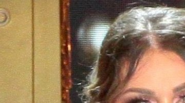 Alicia Villarreal asegura que su hija se va a casar, Arturo Carmona lo niega.