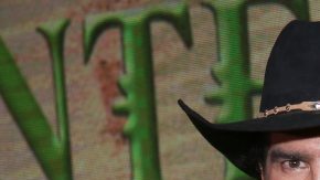 Arturo Carmona niega haber golpeado a Alicia Villarreal.