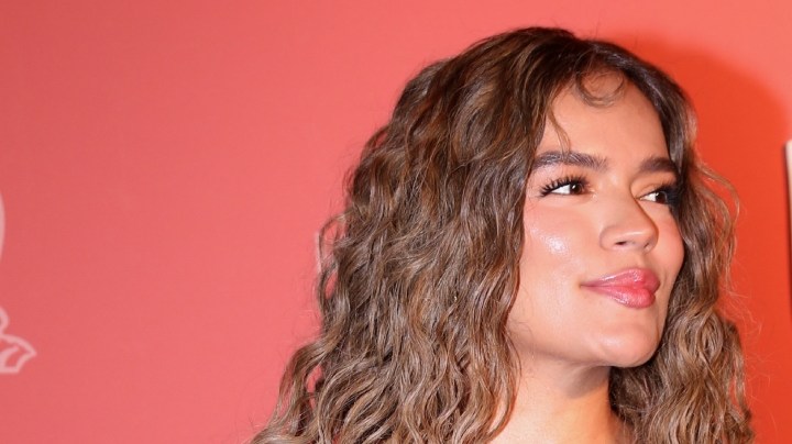 Karol G comparte un adelanto de su nuevo disco "Tropicoqueta".