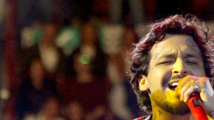 Christian Nodal sale en defensa de Ángela Aguilar una vez más.