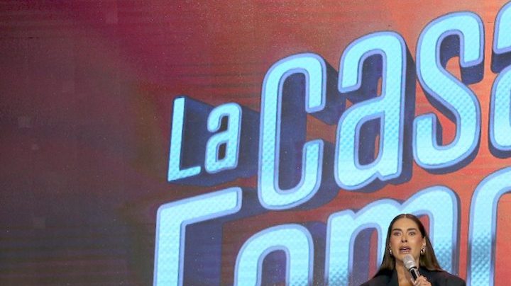 Elaine Haro habría querido tocar a Aarón Mercury de forma indebida.