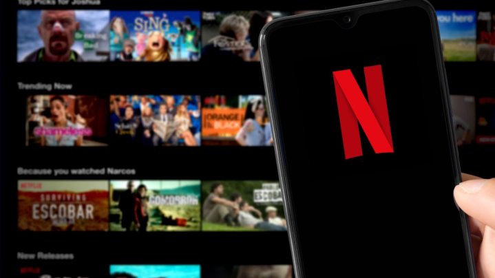 Netflix estrenó el 15 de agosto la película "Night Always", basada en la exitosa novela de Willy Vlautin.