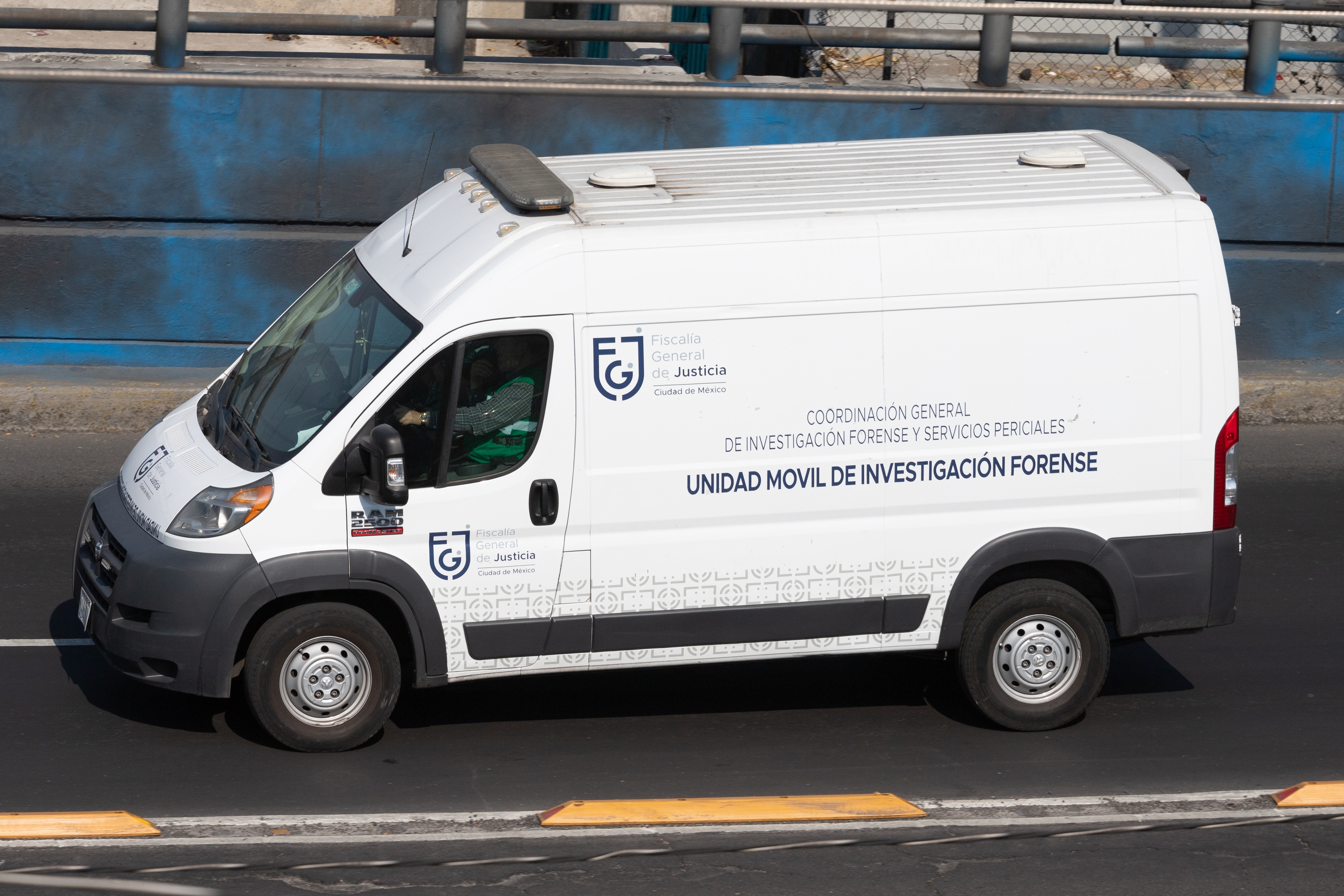 Vehículo de la Fiscalía de la Ciudad de México