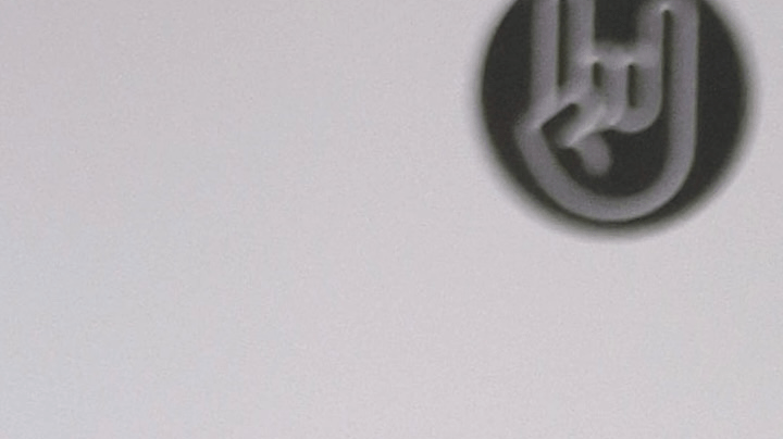 La publicación enfatiza en solo estar atento a las actualizaciones provistas por su equipo de prensa.