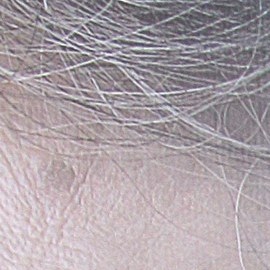 Juan Osorio y su novia en la función de estreno de la obra "No te Vayas sin Decir Adiós"