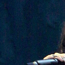 Cazzu considera como un "descaro" el comunicado Christian Nodal.