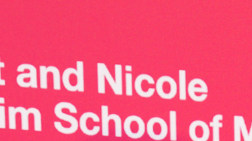 Maluma debuta como anfitrión de la gala, tiene 20 nominaciones a los Latin Grammy y ganó el premio al mejor álbum pop vocal contemporáneo por F.A.M.E (2018).