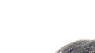 Gabriel Soto y Geraldine Bazán posan sonriente en evento de TelevisaUnivision.