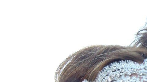 Gabriel Soto y Geraldine Bazán posan sonriente en evento de TelevisaUnivision.