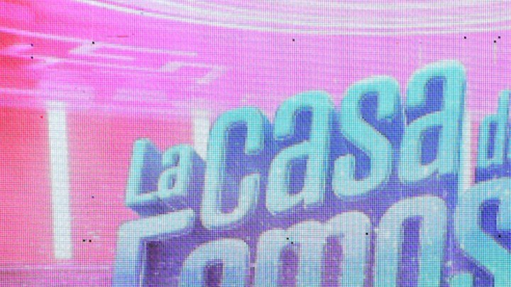 Papá e Aarón Mercury, exparticipante de "La Casa de los Famosos México", tendría intenciones de buscarlo.