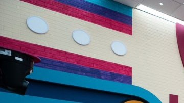 Exhabitantes y finalistas de "La Casa de los Famosos México" se reúnen en la última fiesta de la mansión.