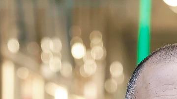 El hijo de Pablo Escobar expresó que preferiría morir antes que repetir el legado que dejó su padre. (EFE/Andreu Dalmau).