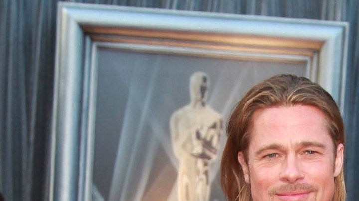 El actor acusa a su exesposa de vender su parte del viñedo Château Miraval sin su consentimiento.