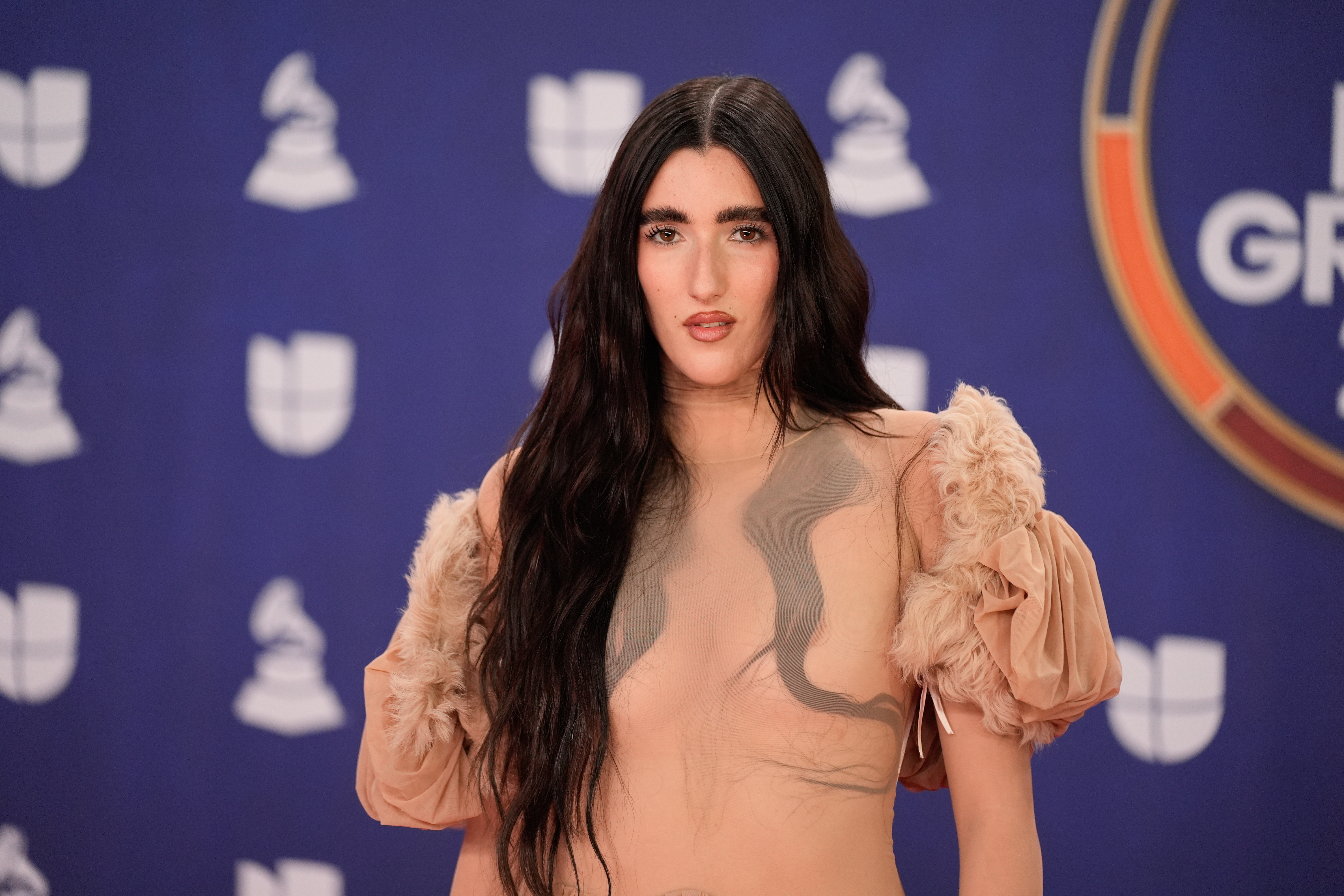 Judeline llega a los Latin Grammys 2025 el jueves 13 de noviembre de 2025 en el MGM Grand de Las Vegas. (Foto AP/John Locher).