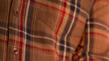 "La Granja VIP" ayuda a participante a superar su miedo a las gallinas.