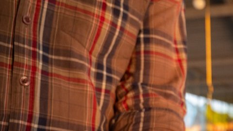 "La Granja VIP" ayuda a participante a superar su miedo a las gallinas.