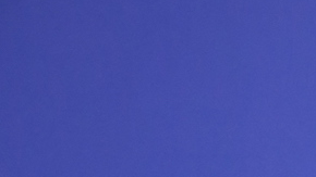 Fuentes cercanas al cantante aseguran que se encuentra muy feliz, después de haber atravesado varios meses complicados, marcados por episodios controvertidos, entre ellos las acusaciones de machismo.