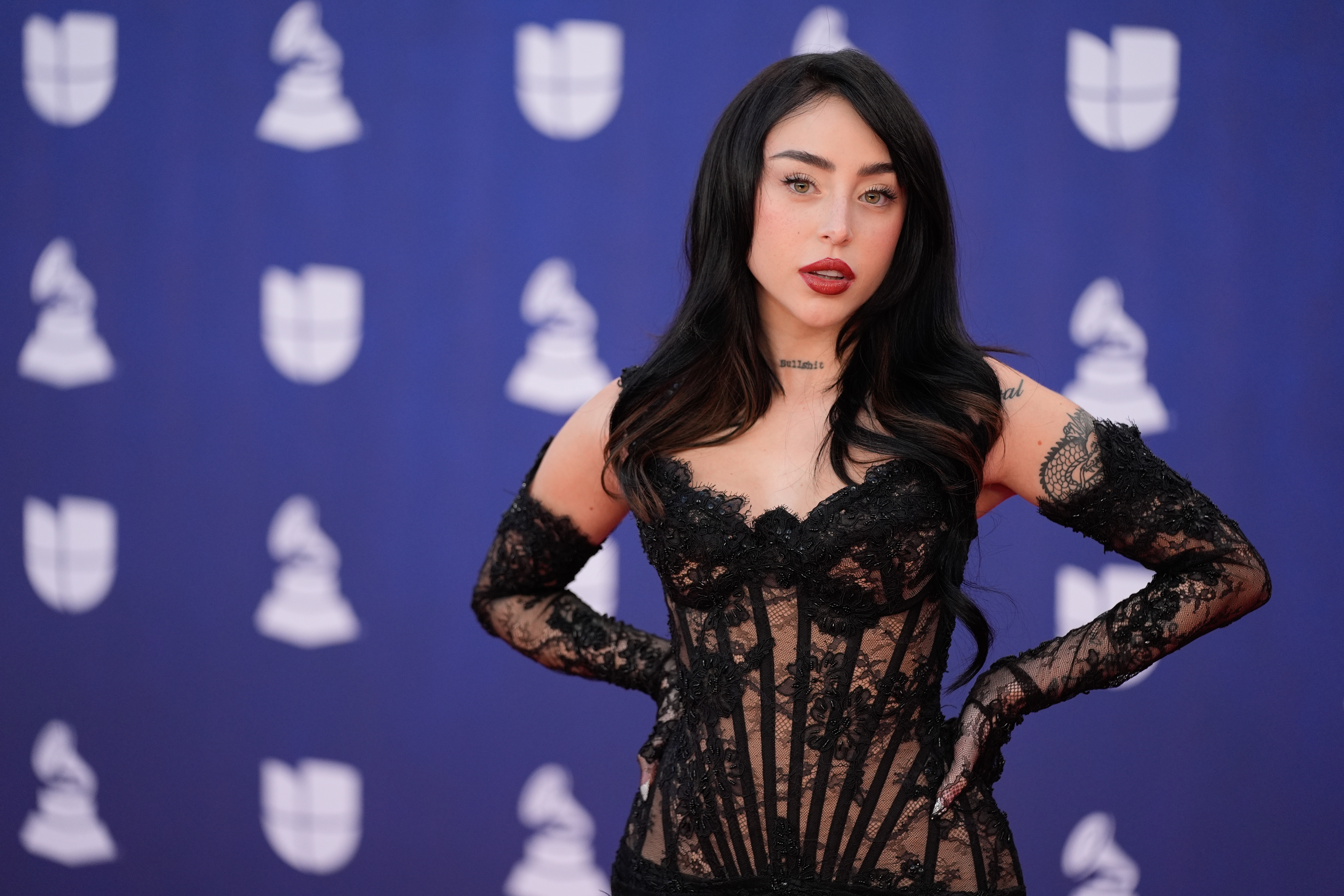 Nicki Nicole llega a los Latin Grammys 2025 el jueves 13 de noviembre de 2025 en el MGM Grand de Las Vegas. (Foto AP/John Locher)