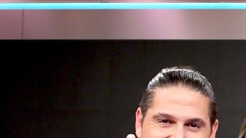 Ángela Aguilar y Nodal son defendidos por conductores de ¡Siéntese quien pueda!