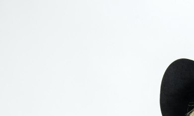 Melenie Carmona le pidió a Alicia Villarreal no exponer su romance en redes sociales.