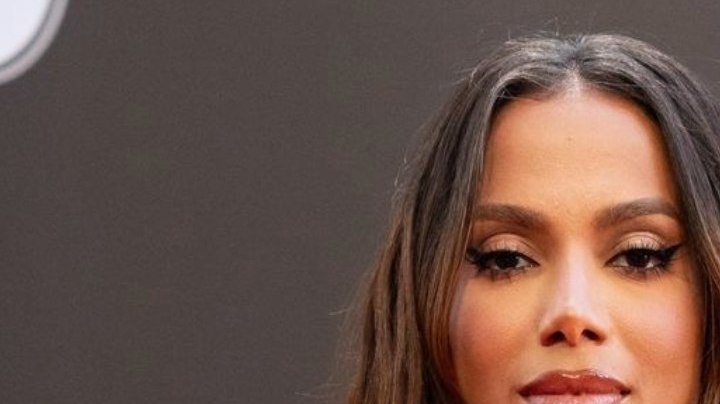 Anitta parece otra mujer en las nuevas fotos que compartió, según usuarios en redes sociales.