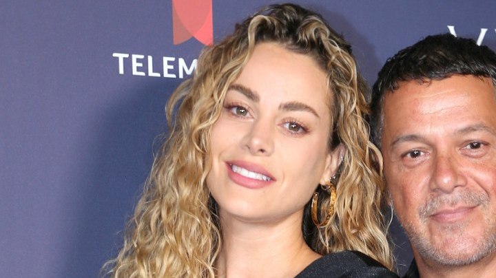Candela Márquez y Alejandro Sanz se lanzarían indirectas por redes sociales.