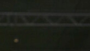 Katy Perry y Orlando Bloom coinciden en Reino Unido por compromisos familiares y profesionales.