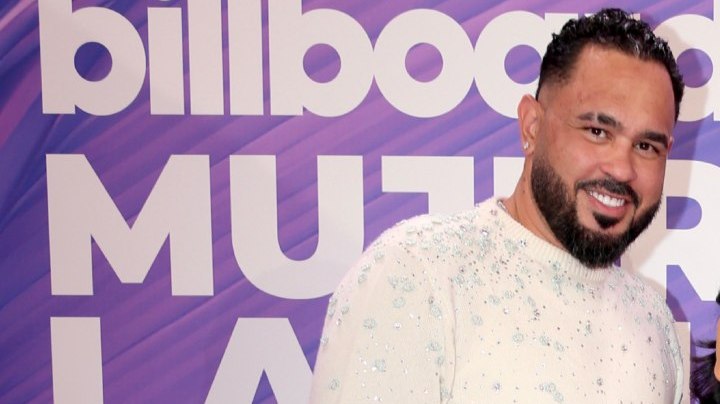 Raphy Pina asegura estar en paz pese a la demanda en su contra.