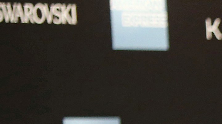 Victoria Beckham fue condecorada en Francia con el título de Oficial de las Artes y las Letras por la ministra de Cultura, Rachida Dati, que destacó que la estilista británica es "un icono mundial" muy apreciada por los franceses.