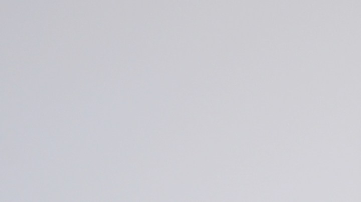 Desde hace varios años, Enrique Iglesias mantiene una relación distante con su padre, Julio Iglesias. Según allegados, la comunicación entre ambos prácticamente se ha roto y no existe un diálogo cercano.