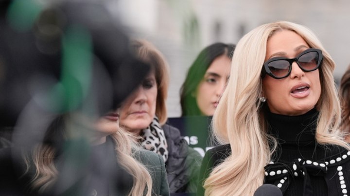 Paris Hilton impulsa su propia ley contra la filtración de contenido sexual creado con IA.