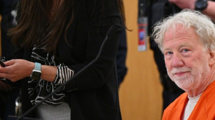 Juez pone en libertad a Timothy Busfield por pruebas insuficientes en su contra.