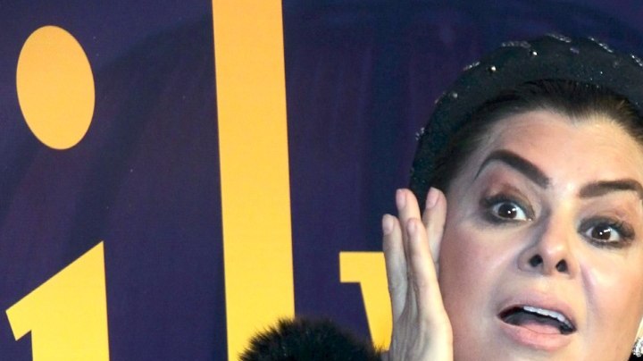 Yadhira Carrillo terminó en el hospital por complicaciones de salud.