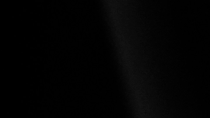 Rubén Blades y Bad Bunny mantienen una relación cercana y de mutua admiración. Con el tiempo han construido una amistad sólida, basada en el respeto artístico y en la defensa de la música latina en todas sus expresiones.