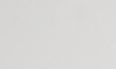 Ricky Martin recordó que durante su etapa de éxito tuvo que suavizar su figura como latino, algo que Bad Bunny ha mantenido a lo largo de su carrera artística.