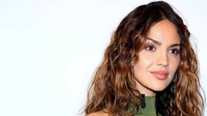 Eiza González comparte su lucha contra el trastorno alimenticio que enfrentó en su adolescencia.