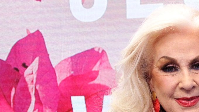 Telemundo aceptó las condiciones de Laura Zapata para entrar a 'LCDLF'.