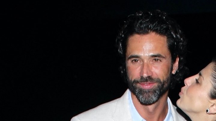 Matías Novoa y Michelle Renaud le dan la bienvenida a su segundo hijo en común.