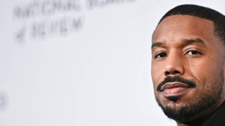 Michael B. Jordan vivió momento incómodo en los BAFTA por comentario racista.