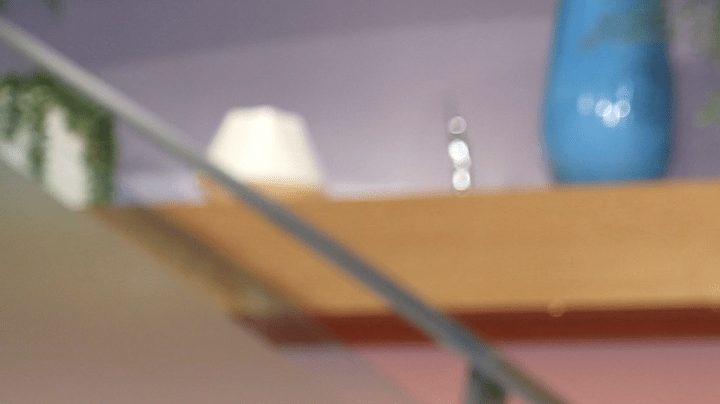 Como una de las figuras más consolidadas de la televisión mexicana, Cynthia Urías manejó con profesionalismo un incidente para el cual toda presentadora de su trayectoria está preparada.