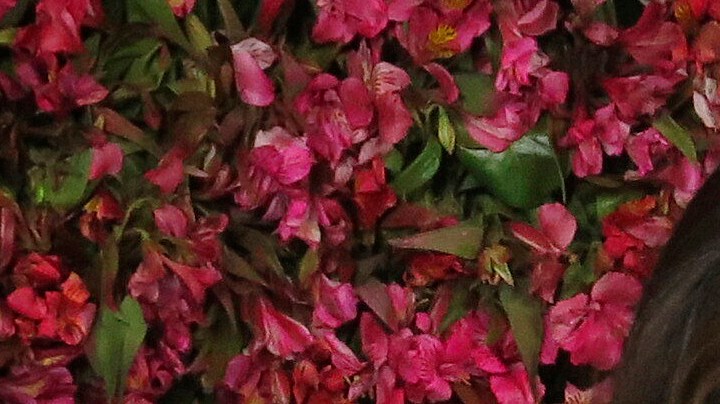 La madurez adquirida tras años de carrera y diversas relaciones mediáticas motiva la actual reserva de la actriz.