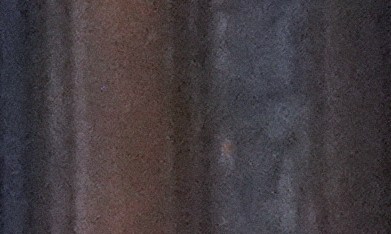 La esposa de Willie Colón, Julia Colón, segunda desde la izquierda, junto con familiares y amigos, siguen el ataúd hacia la Catedral de San Patricio durante el funeral de Willie Colón en Nueva York, el lunes 9 de marzo de 2026. (Foto AP/Seth Wenig).