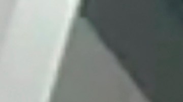 Esta imagen fija de la cámara corporal de un policía, proporcionada por el Departamento de Policía de Sag Harbor, muestra a Justin Timberlake tras su arresto por la policía en Sag Harbor, Nueva York, el 18 de junio de 2024. (Departamento de Policía de Sag Harbor vía AP).