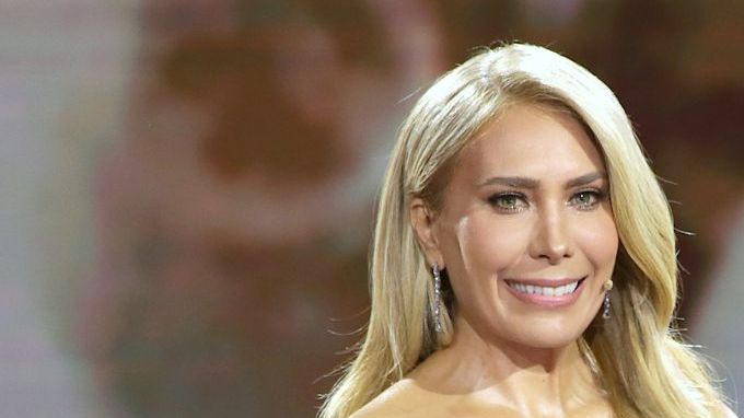 Oriana Marzoli abandona el foro de 'LCDLF', tras desacuerdo con Jimena Gállego.