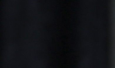 A lo largo de más de tres décadas de carrera, Cristian Castro ha protagonizado otros numerosos romances, solo tres relaciones han llegado al plano legal: sus matrimonios con Gabriela Bó, Valeria Liberman y Carol Victoria Urban.